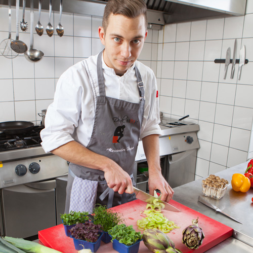 Die Malteser Stiftung unterstützt die Ausbildung psychisch behinderter Jugendlicher